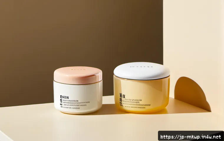 글로우 스틱과 크림 하이라이터 차이 - Photorealistic beauty comparison on a clean Japanese-inspired vanity table: an unbranded pearl-toned...